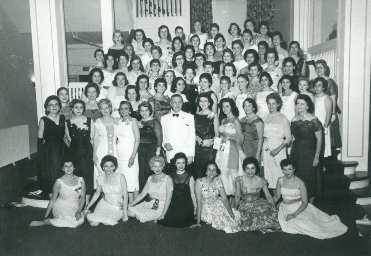 black and white old photo of a large gathering of SDT members